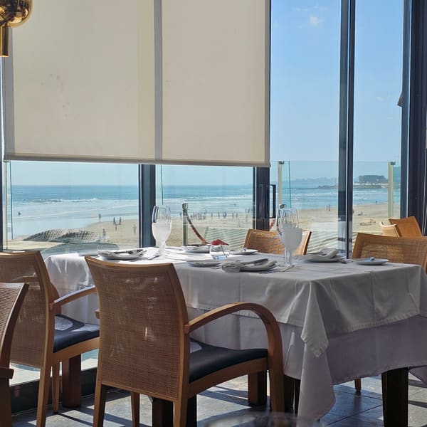 A Pastorinha Sala de jantar com vista para a praia